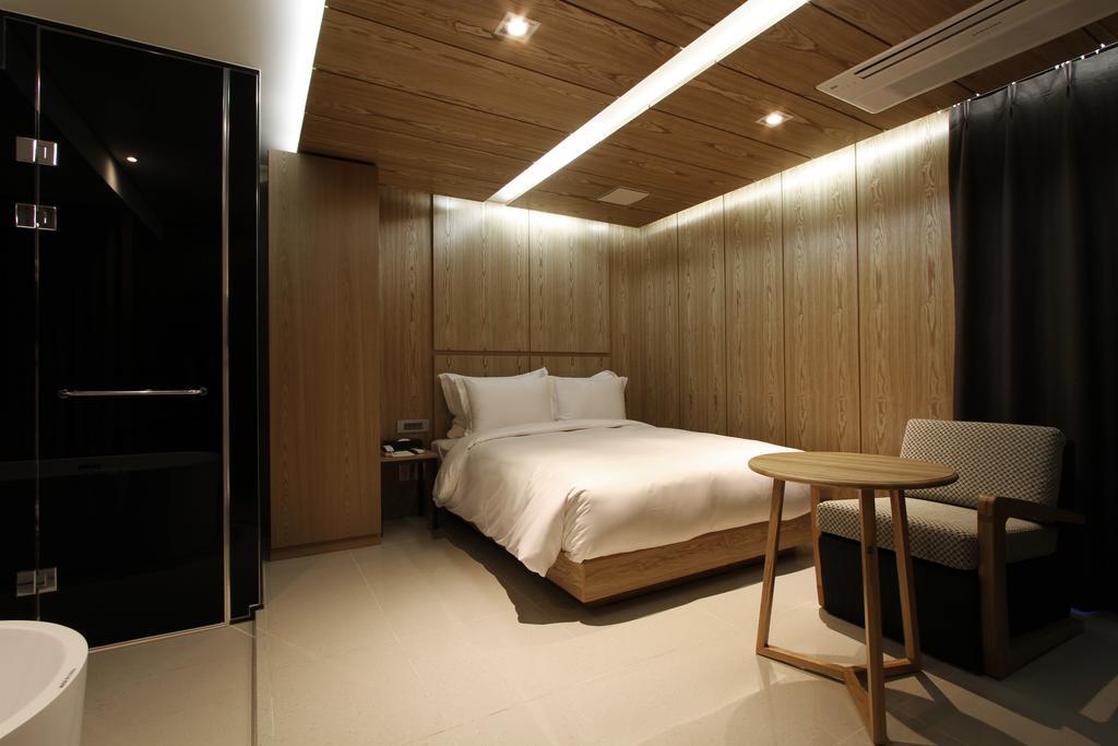 Richwell Hotel Seul Esterno foto