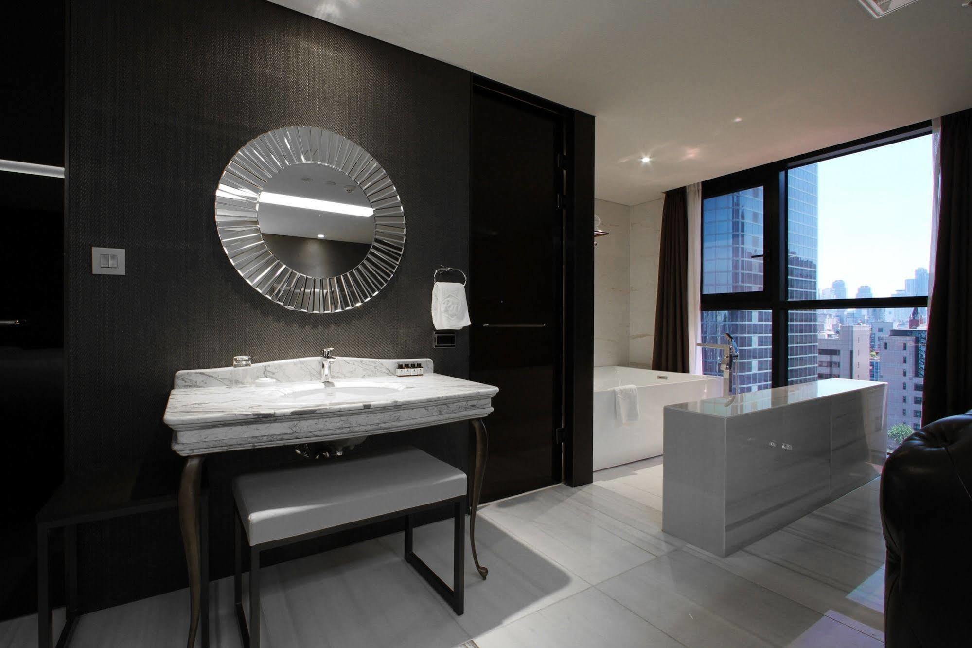 Richwell Hotel Seul Esterno foto